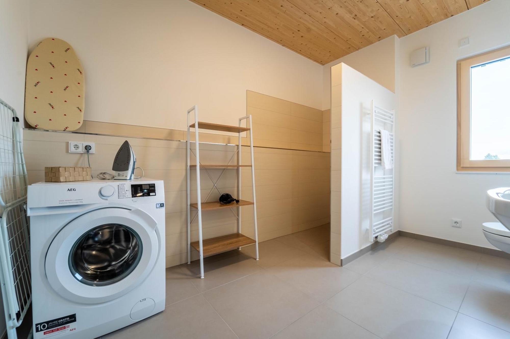 Dreamcation Apartments Boardinghouse - Straubing Sued Buitenkant foto